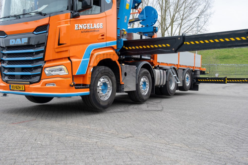 DAF XF530 FAX 8x2 - 09